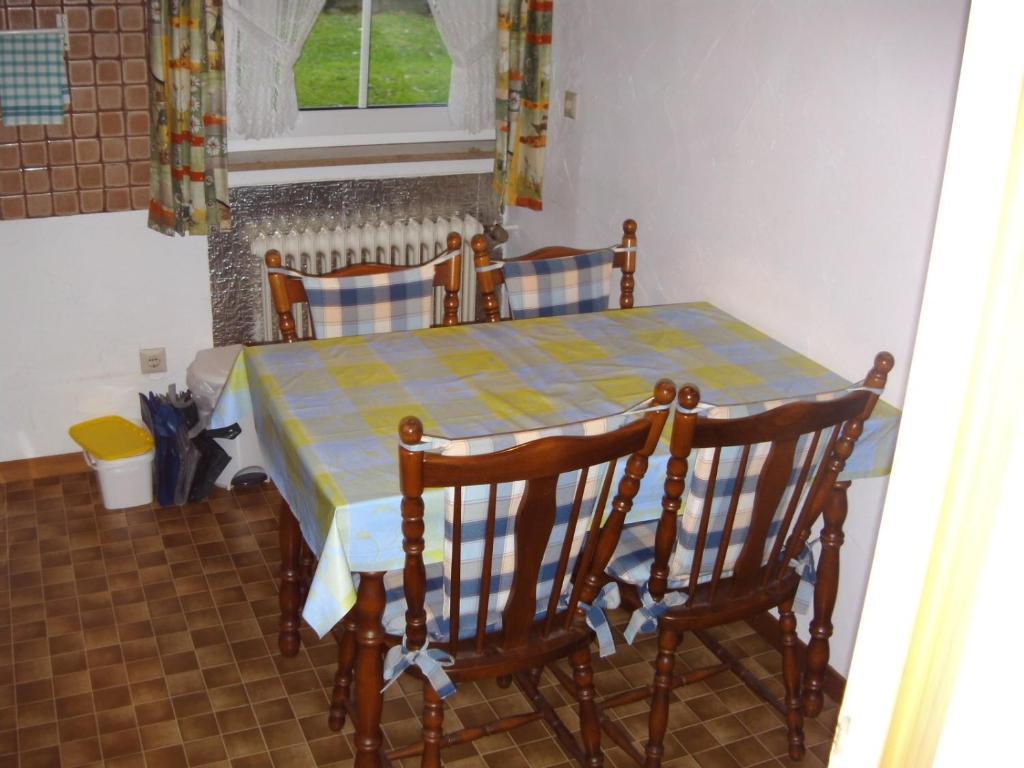 Ferienwohnungen Seidenweber Schmallenberg Pokoj fotografie
